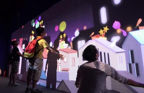 展廳設計中互動墻投影的優(yōu)勢插圖 展廳設計中互動墻投影的優(yōu)勢插圖